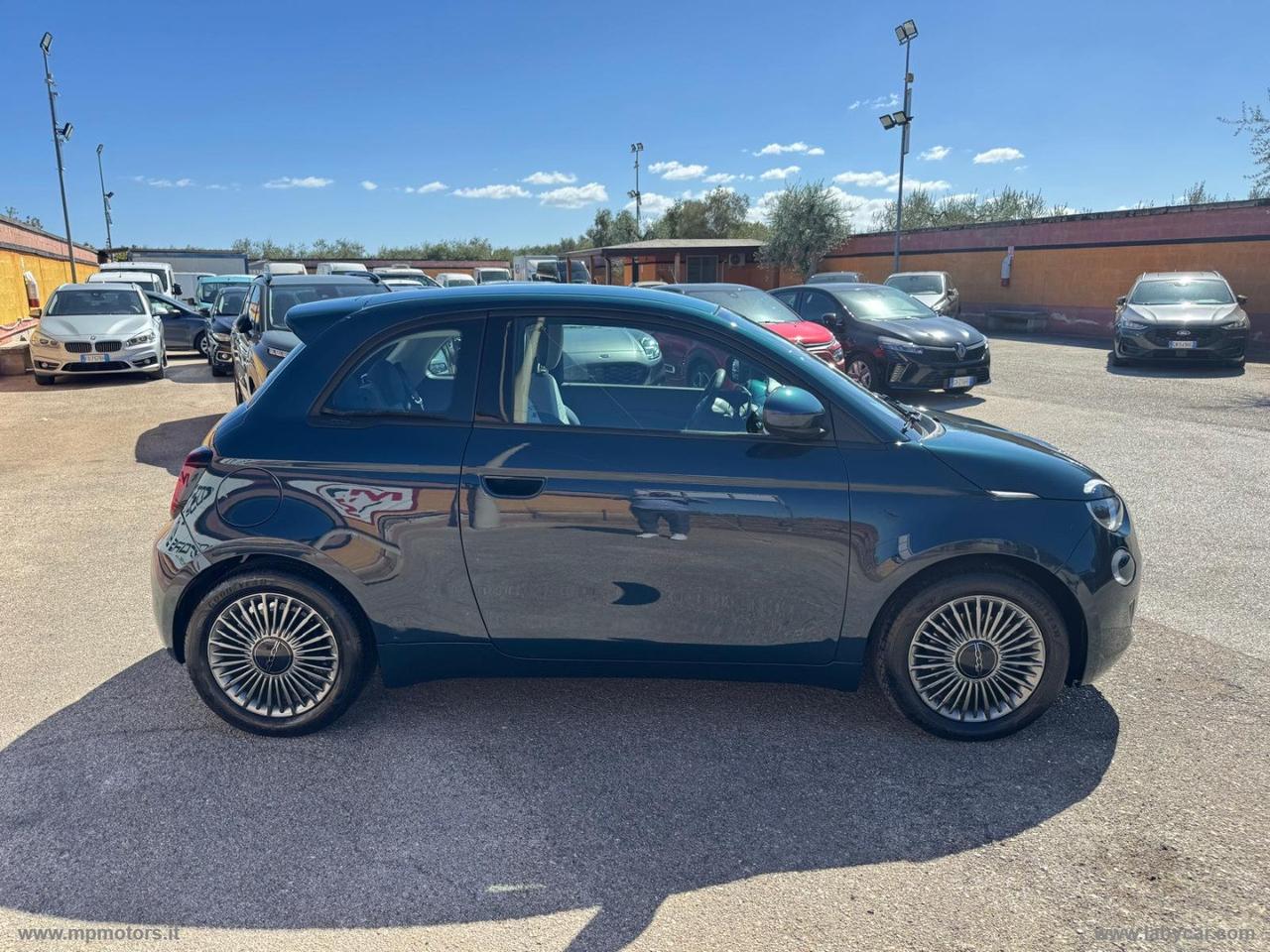 FIAT 500 LA PRIMA BERLINA 42 KWH