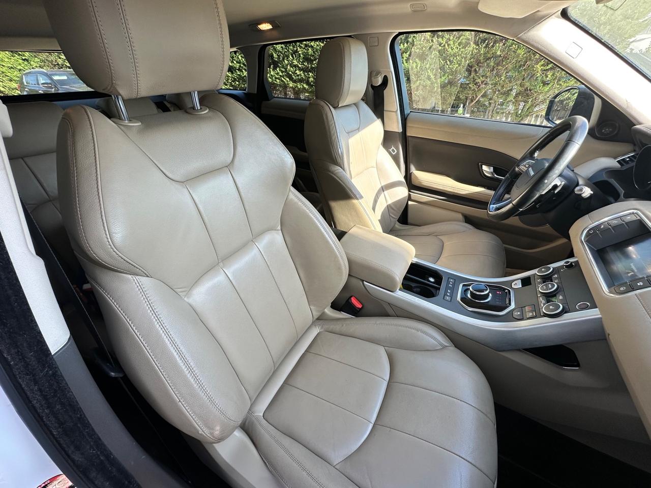 Land Rover Range Evoque 2.0 TD4 180 CV 5p. Business Edition Pure