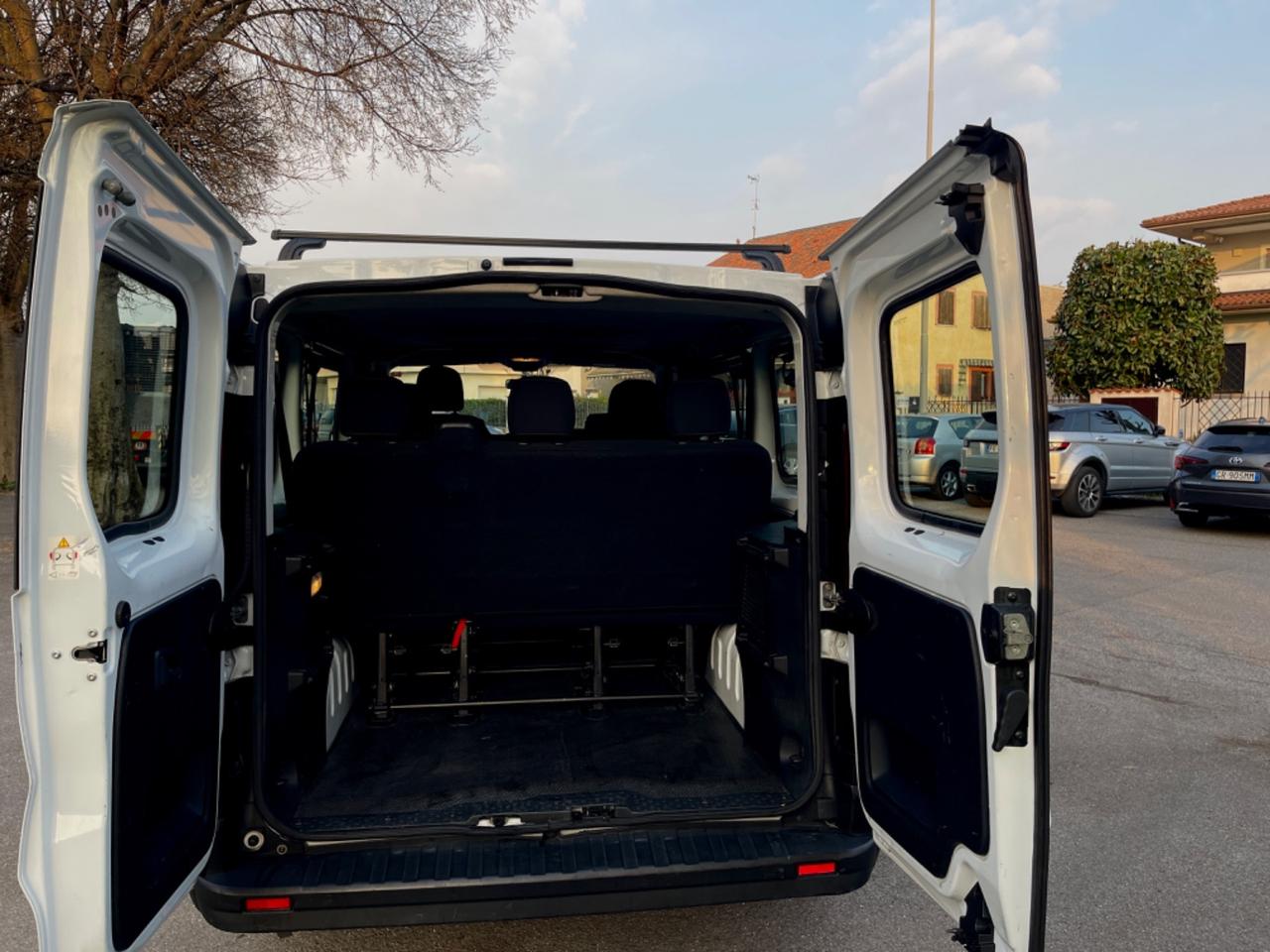 Opel Vivaro 29 1.6 BiTurbo S&S EcoFLEX PC-TN Combi 9 posti 2016