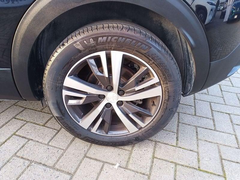 Peugeot 3008 BlueHDI 130 EAT8 S&S Allure