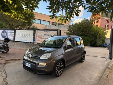 Fiat Panda KM.53.000 1.0 HYBRID NEOPATENTATI