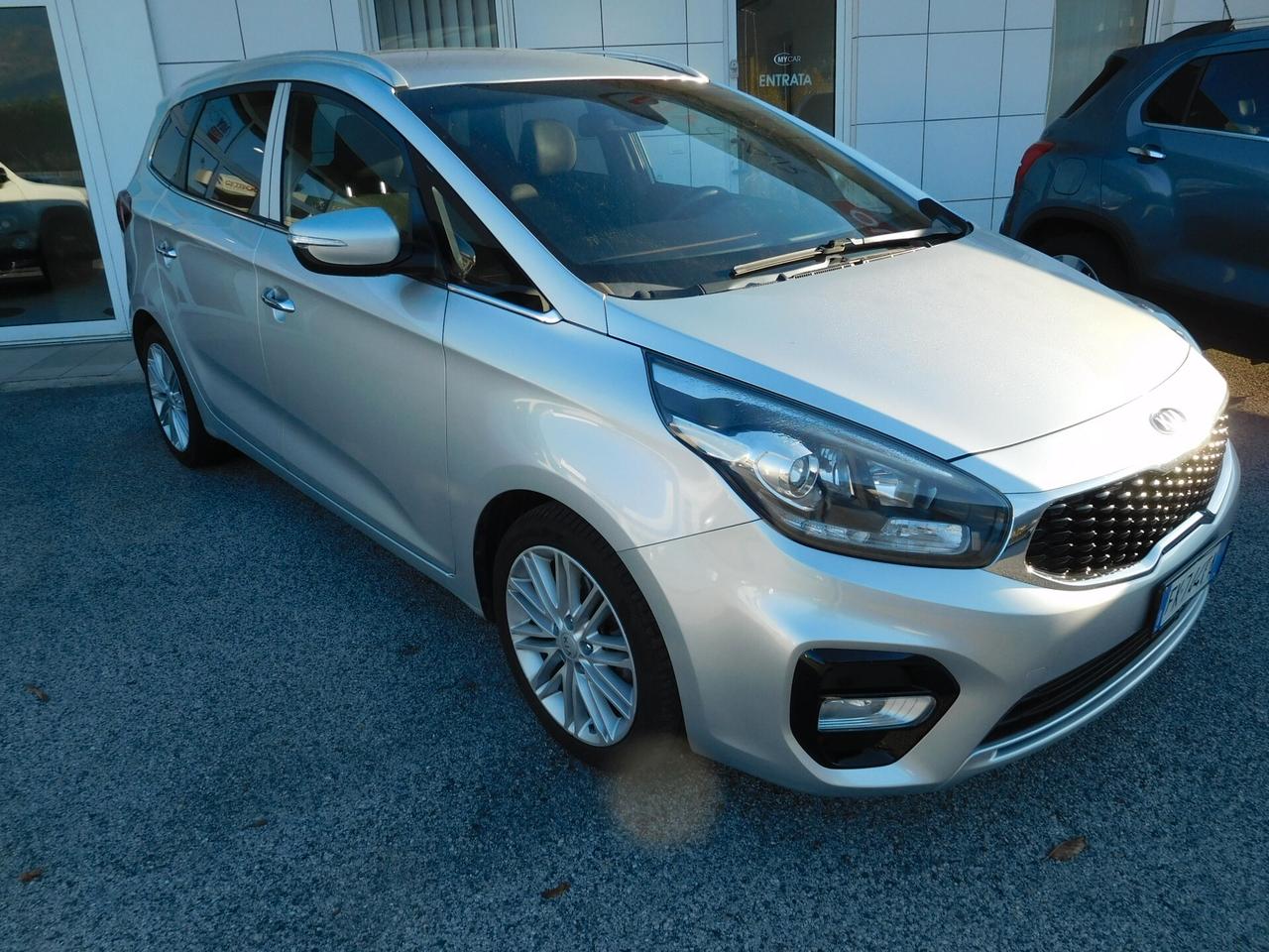 Kia Carens 1.7 CRDi 115 CV Class 7 POSTI
