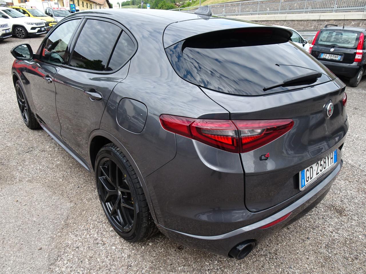 Alfa Romeo Stelvio 2.2 Turbodiesel 210 CV AT8 Q4 Veloce