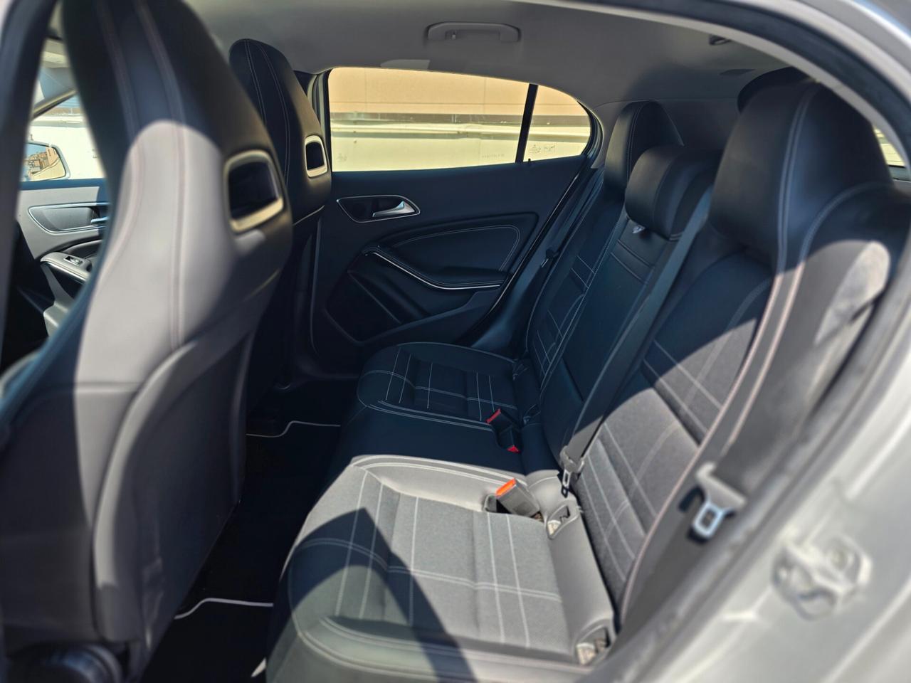 Mercedes-benz GLA 200 CDI Automatic Sport