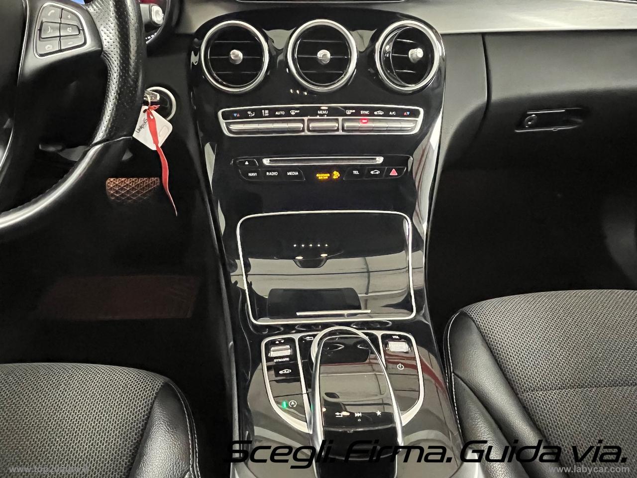 MERCEDES-BENZ C220d 4Matic Auto Sport