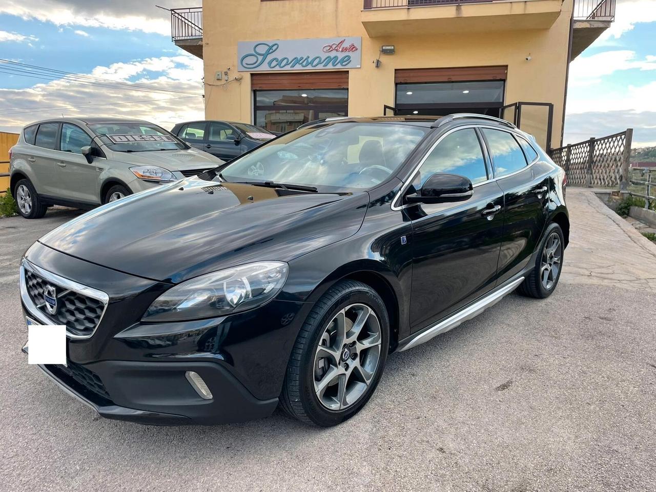 Volvo V40 Cross Country "Come Nuovo" 2017