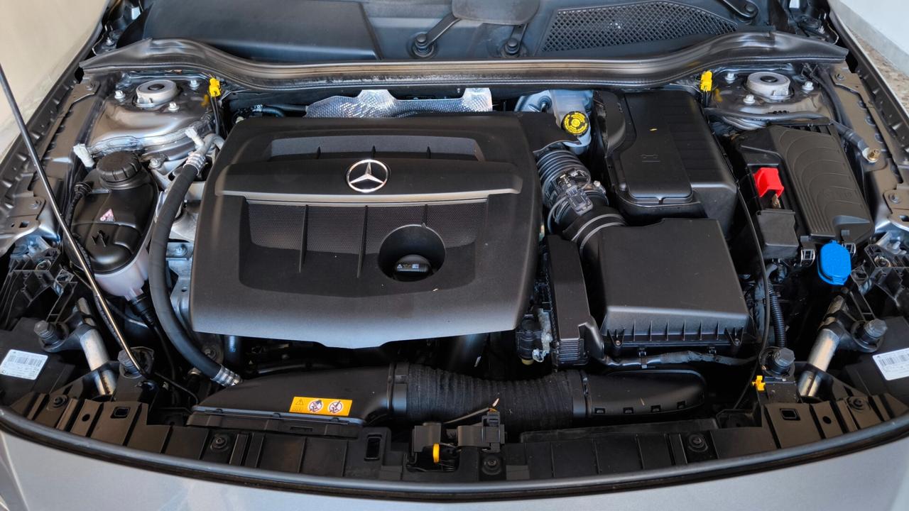 Mercedes-benz GLA 180 d Business