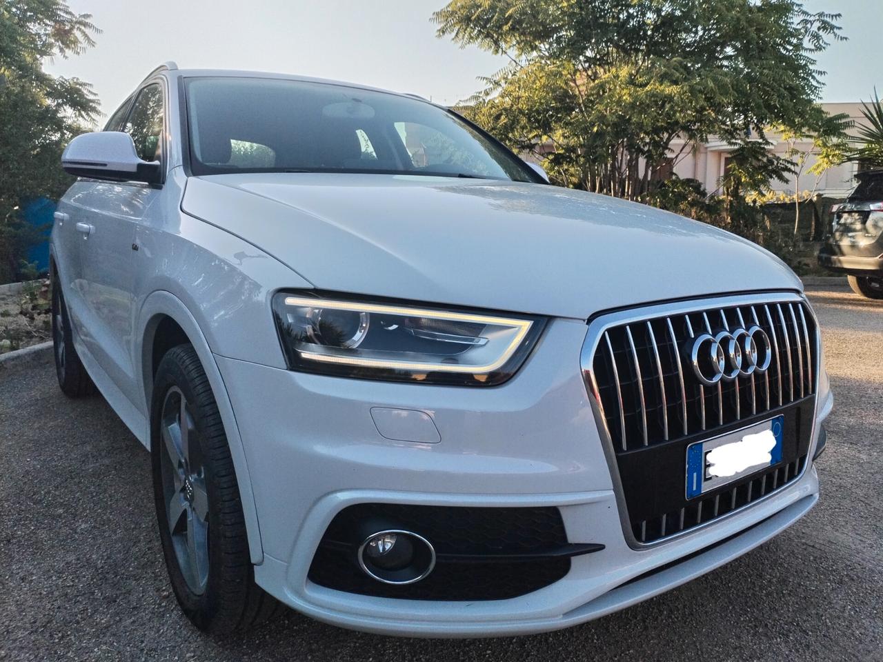 Audi q3 2.0 140cv tdi s-line full navig led xeno 2014