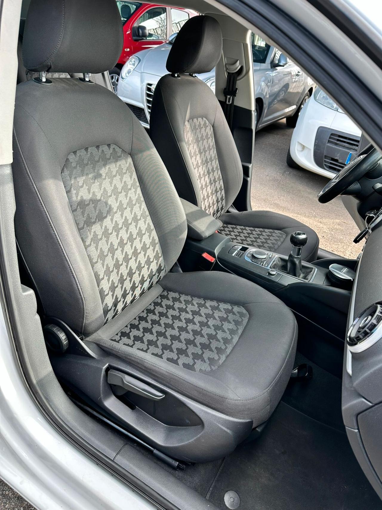 Audi A3 SPB 1.6 TDI clean diesel Ambition