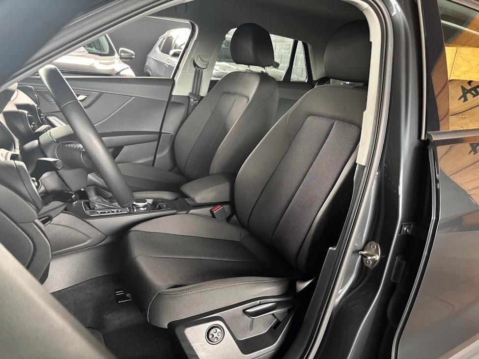 Audi Q2 35 TFSI S tronic Business Plus
