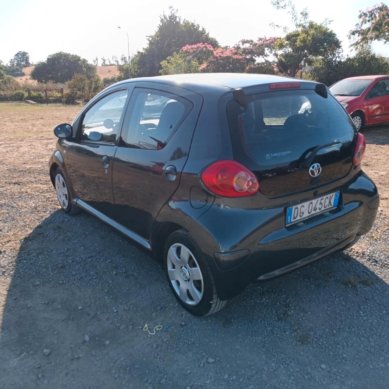 Toyota Aygo 1.0 12V VVT-i 5 porte