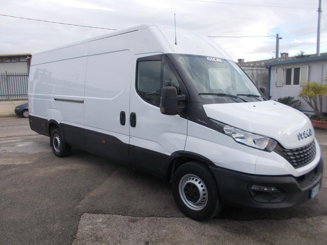 Iveco daily 35s14 anno 2021 furgone e.6