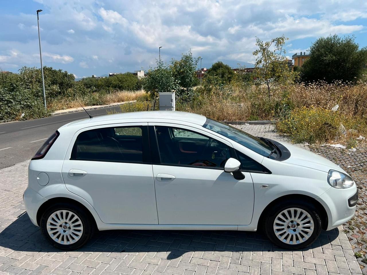 Fiat Punto Evo 1.3MLJT 150000KM FULL CHIAMA 2010