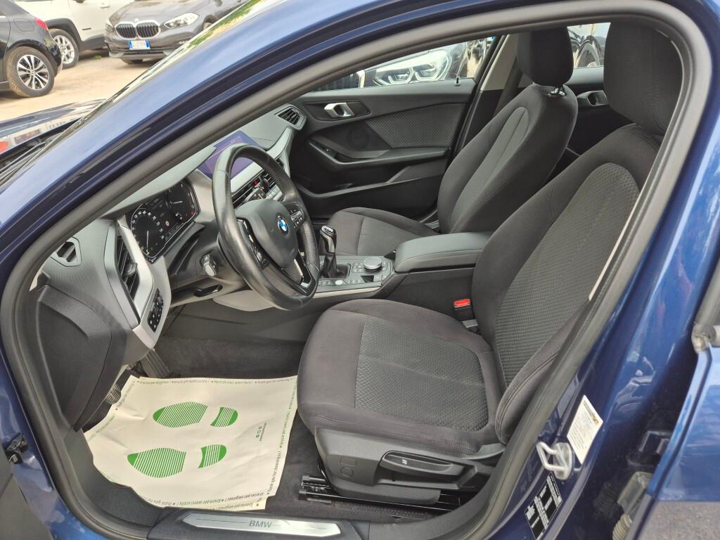 BMW NEW 116d Business UNI-PROPRIETARIO