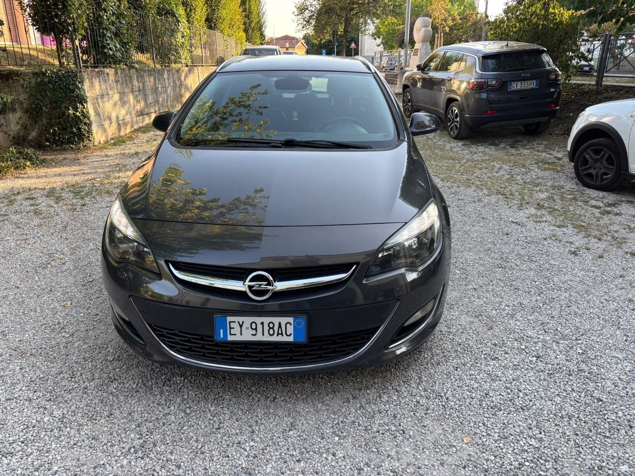Opel Astra 1.4 benzina GPL Sports anno 2015