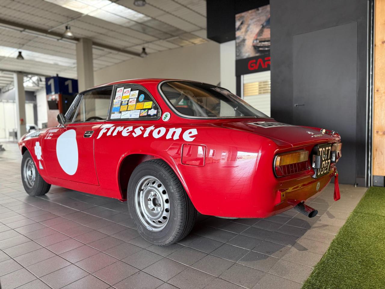 Alfa Romeo GIULIA GT VELOCE 2000 (Tipo 10521)