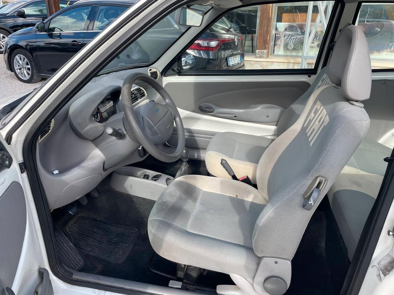 FIAT 600 1.1 B - 2010