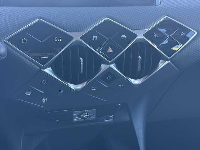 DS DS 3 Crossback 1.2 PureTech 130 EAT8 Bastille Business