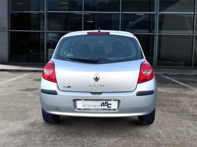 RENAULT Clio 1.2 BENZ 75 CV 16V 5 porte ADATTA A NEOPATENTATI