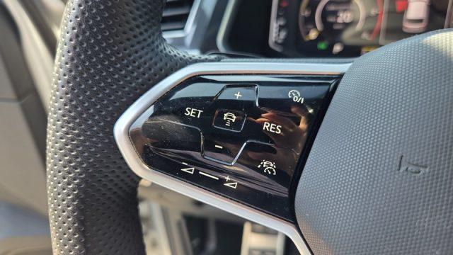 VOLKSWAGEN Tiguan 2.0 TDI 200 CV SCR DSG 4MOTION R-Line PERMUTE