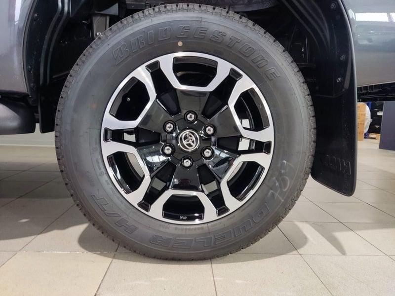 Toyota Hilux 2.4 D-4D A/T 4WD 4 porte Double Cab Executive