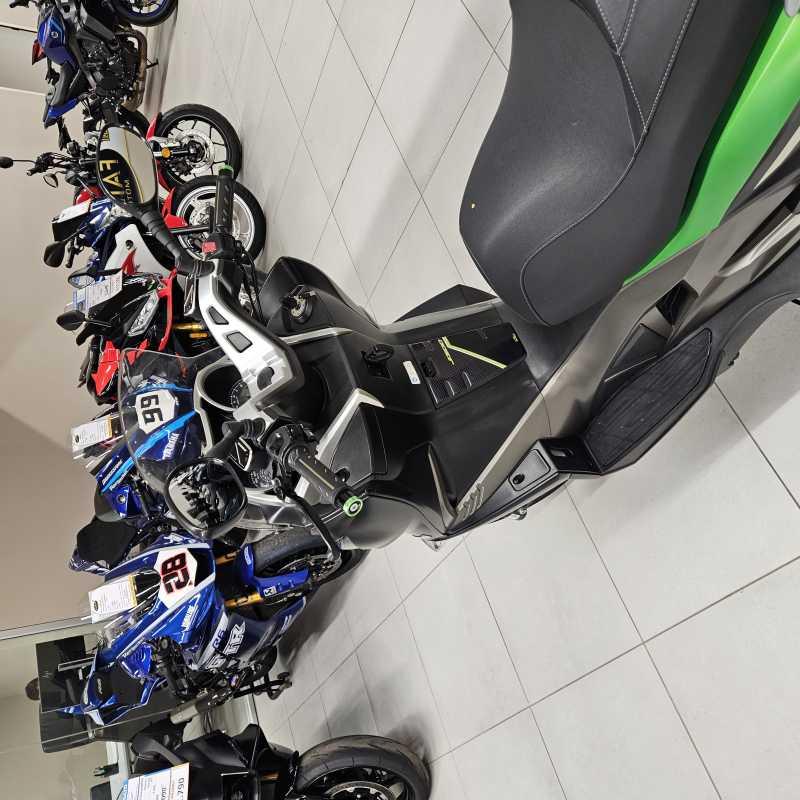 Kawasaki J 300 ABS - 2016
