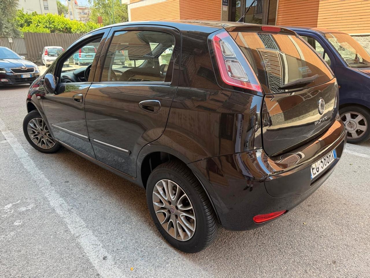 Fiat Punto Evo PUNTO EVO 1.4 5P EMOTION NATURAL POWER
