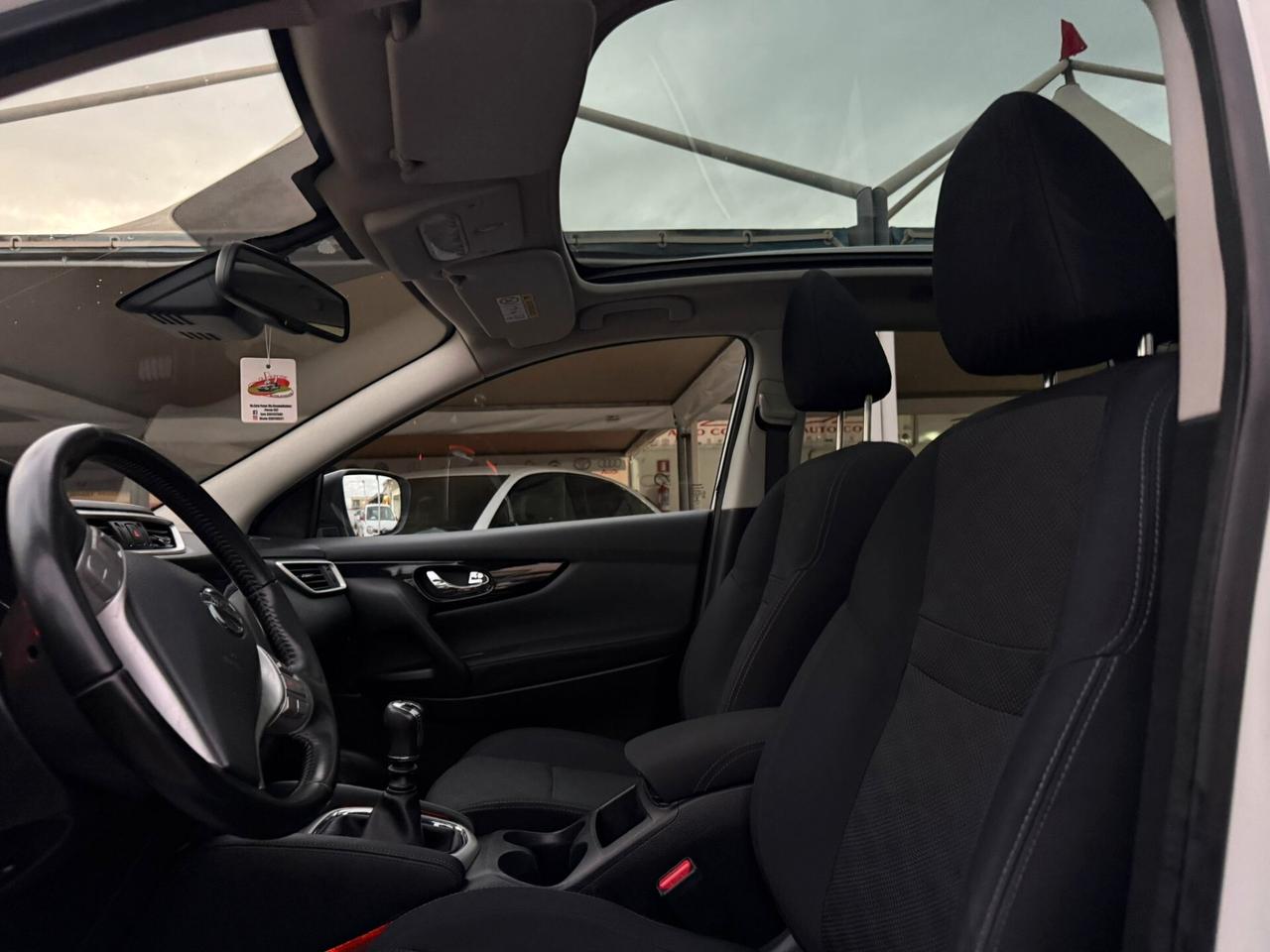 Nissan Qashqai 1.6 dCi 4WD Tekna 4X4