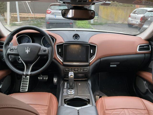 MASERATI Ghibli V6 430 CV Q4 Gransport