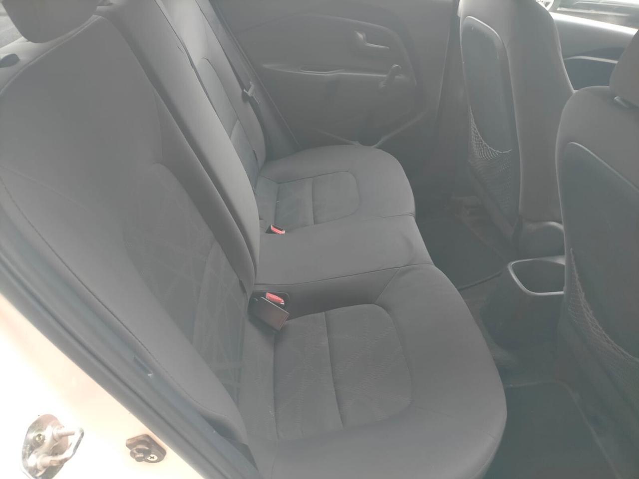 Kia Rio 1.1 CRDi WGT 5p. EX DISEL