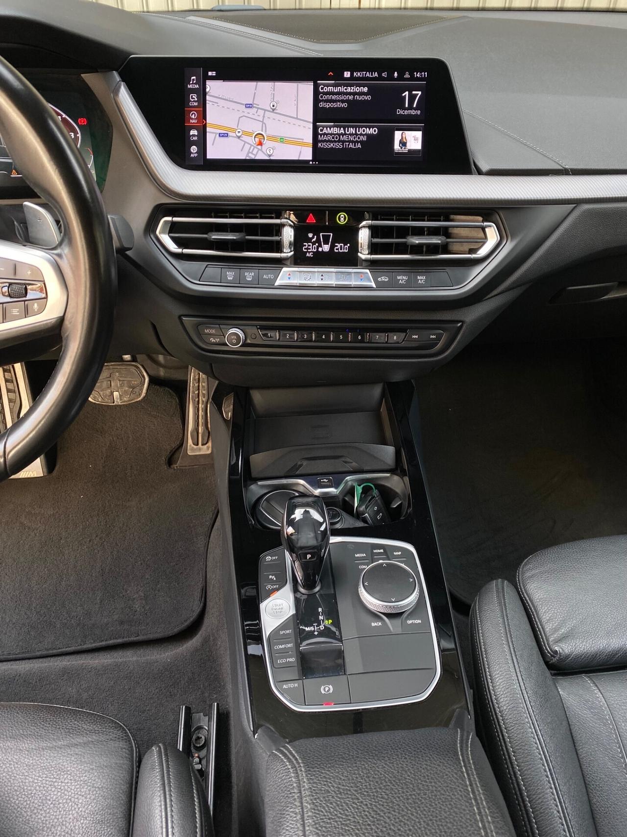 BMW M 135i xDrive auto 306cv