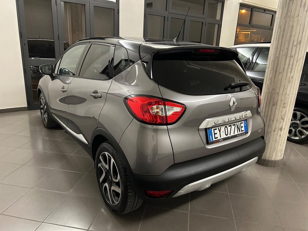 Renault Captur dCi 8V 90 CV EDC Start&Stop Energy Intens