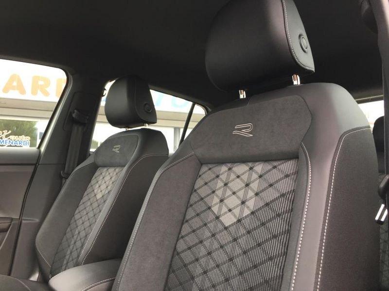 Volkswagen T-Cross 1.0 TSI 115 CV DSG R-Line NUOVA R LINE
