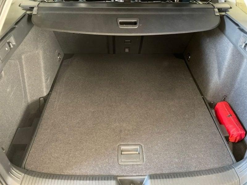 Volkswagen Golf Variant 2.0 TDI SCR Goal DSG Matrix Led ACC Navi Camera