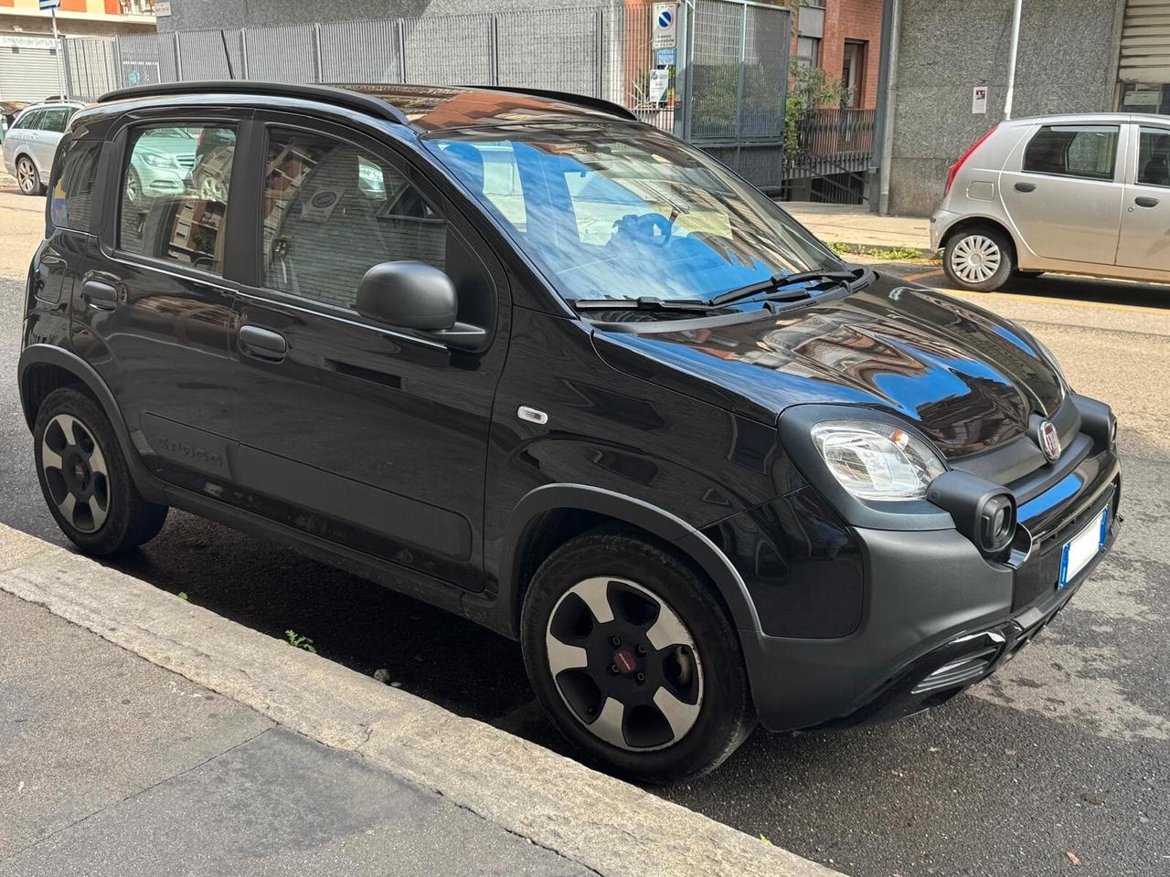 Fiat Panda 1.0 FireFly S&S Hybrid City Cross