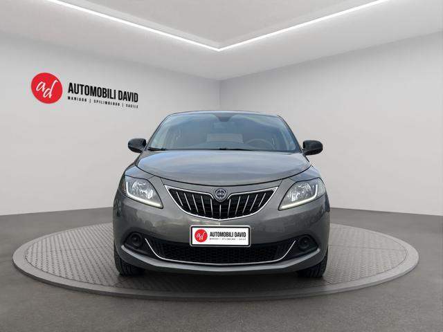 LANCIA Ypsilon 1.0 FireFly 5 porte S&S Hybrid Ecochic Silver