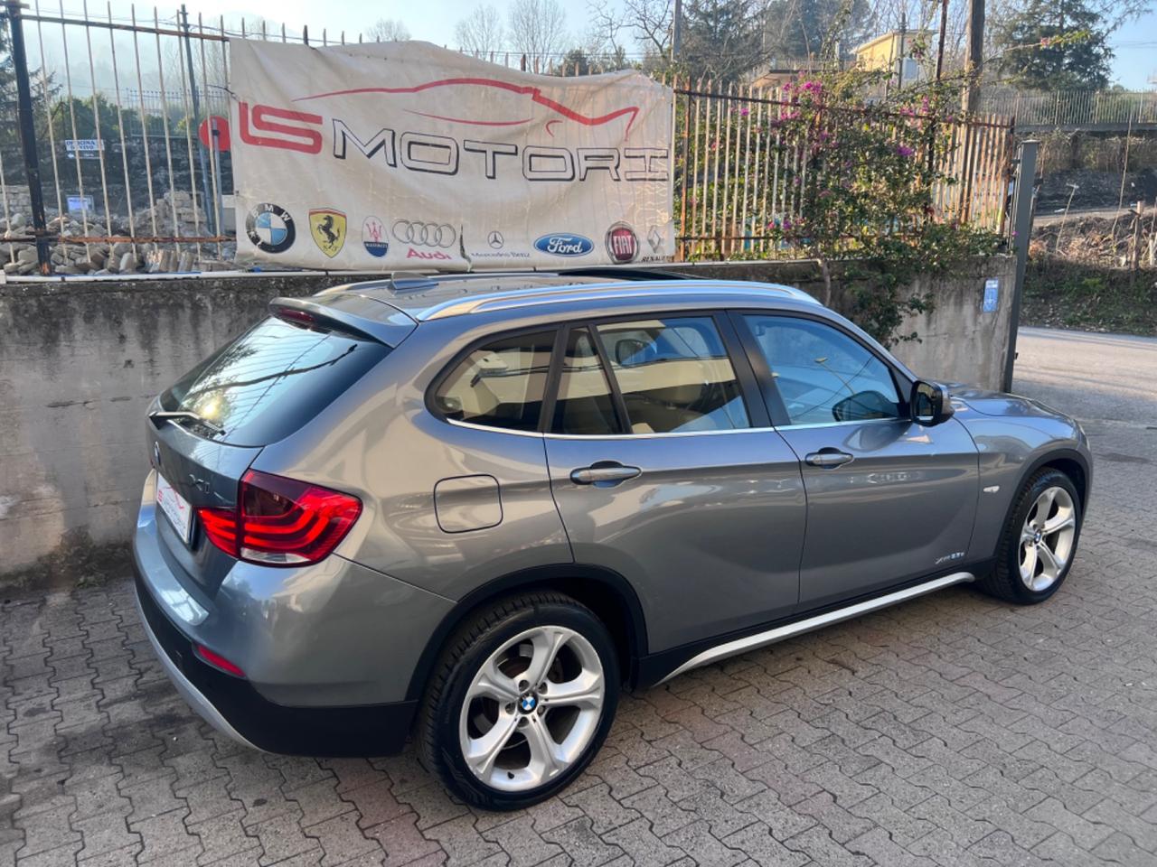 Bmw X1 xDrive23dA Futura Tetto-Navi/Xenon