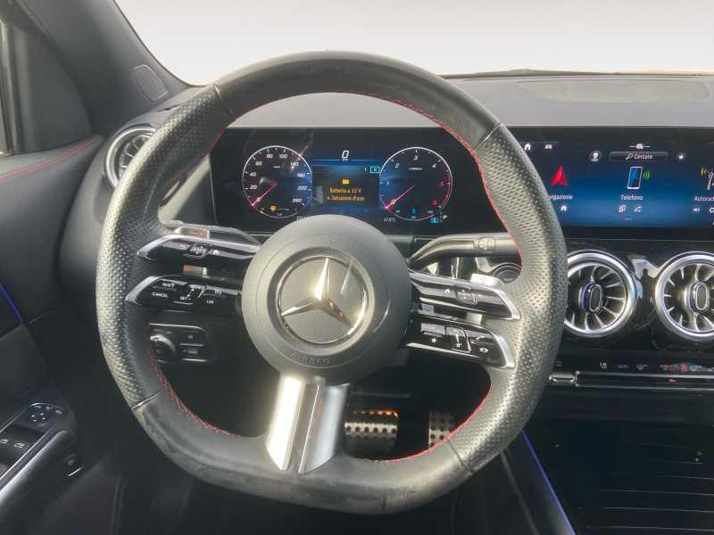 Mercedes-Benz GLA 180 d AMG Line Premium AuTo