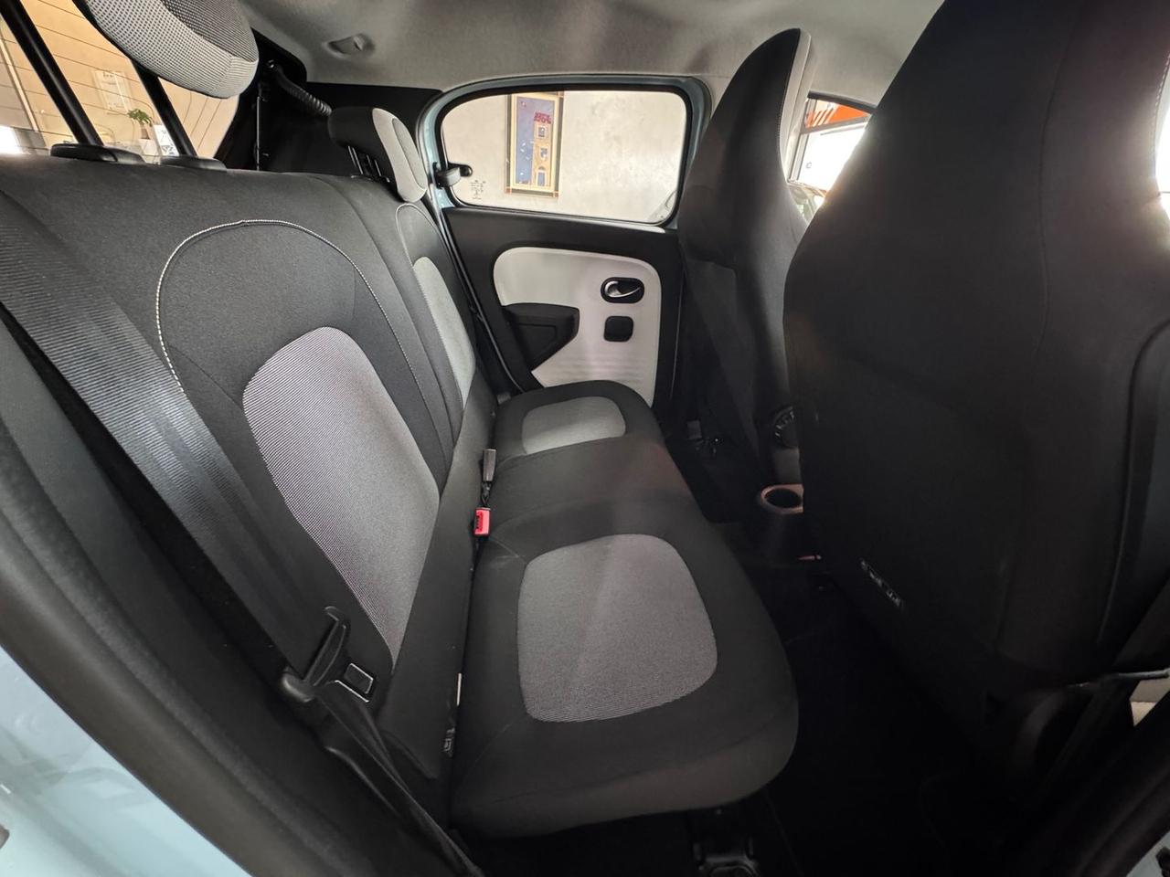 Renault Twingo Electric Authentique R80 #6914
