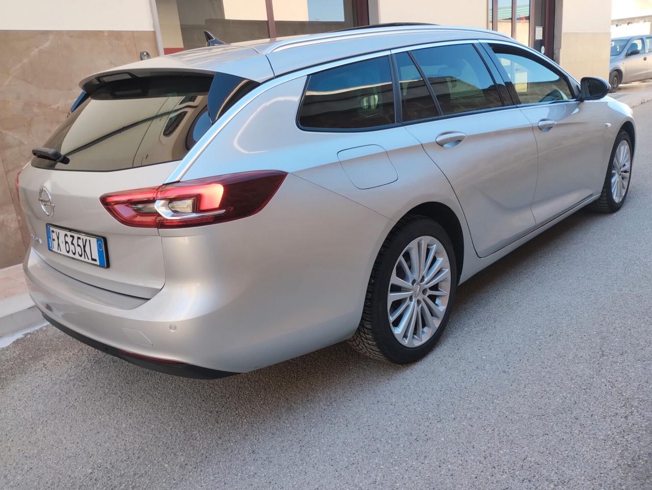 OPEL INSIGNIA 1.6 CDTI 136 CV - CAMBIO AUTOMATICO - ANNO 2019