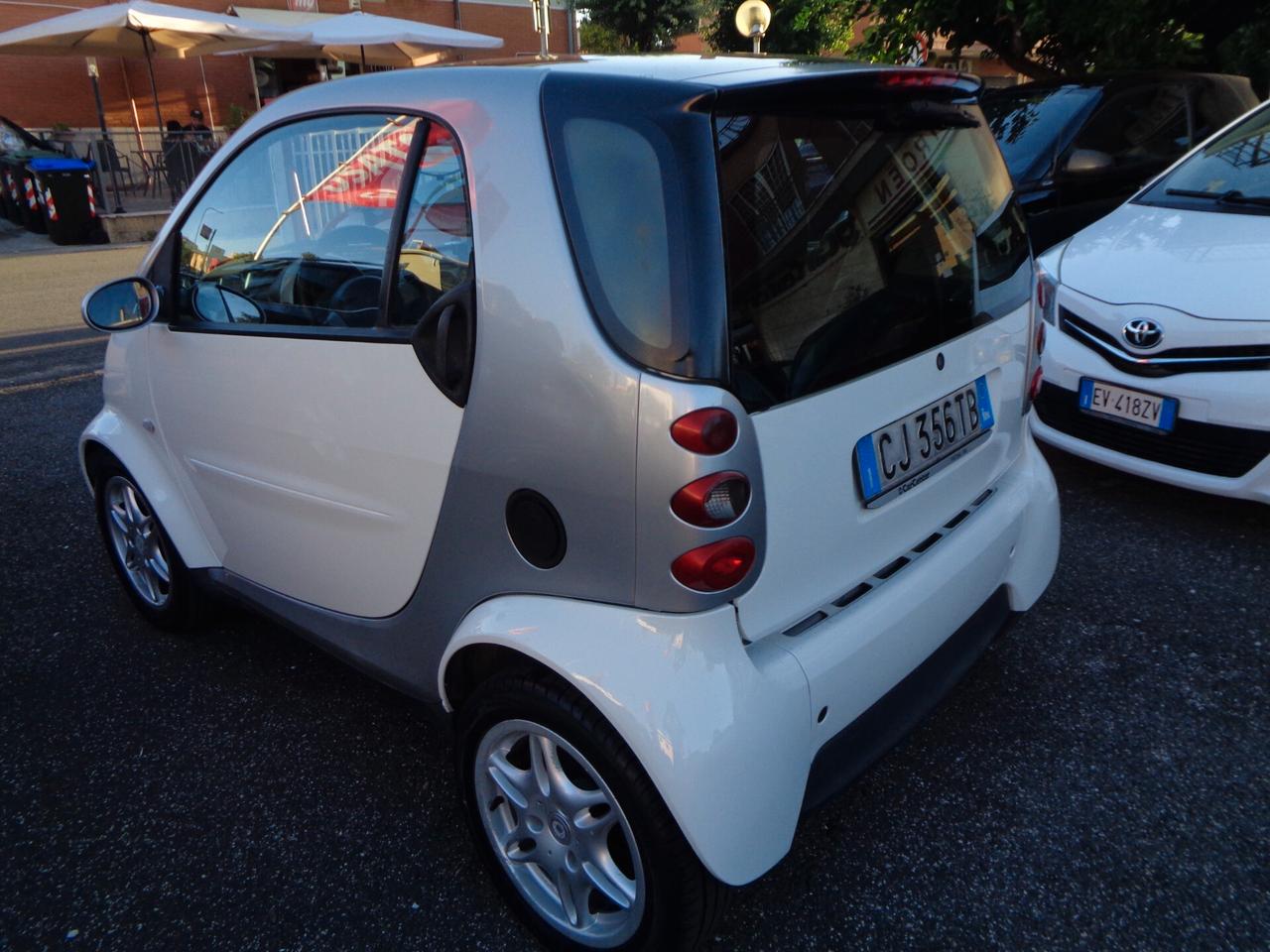 Smart 800 city-coupé pulse cdi