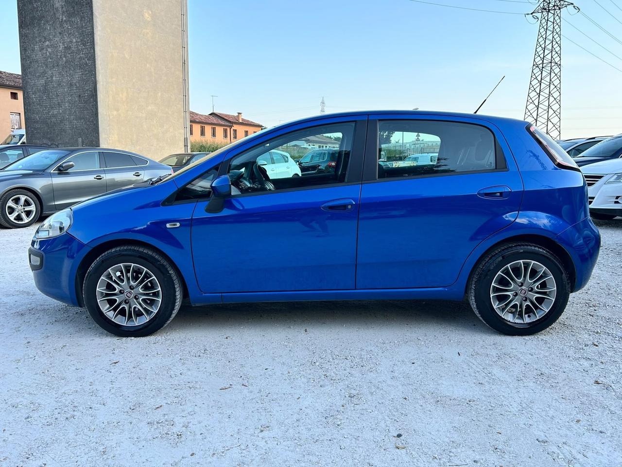 FIAT PUNTO EVO 1.4 77CV DYNAMIC UNICO TOP SOLO 94K