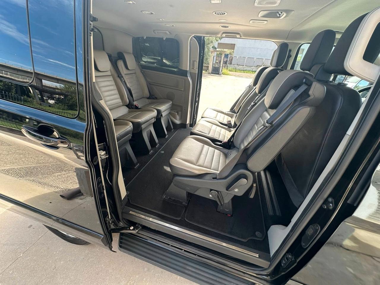 Ford Tourneo Custom 310 2.0 TDCi 170CV PC Titanium