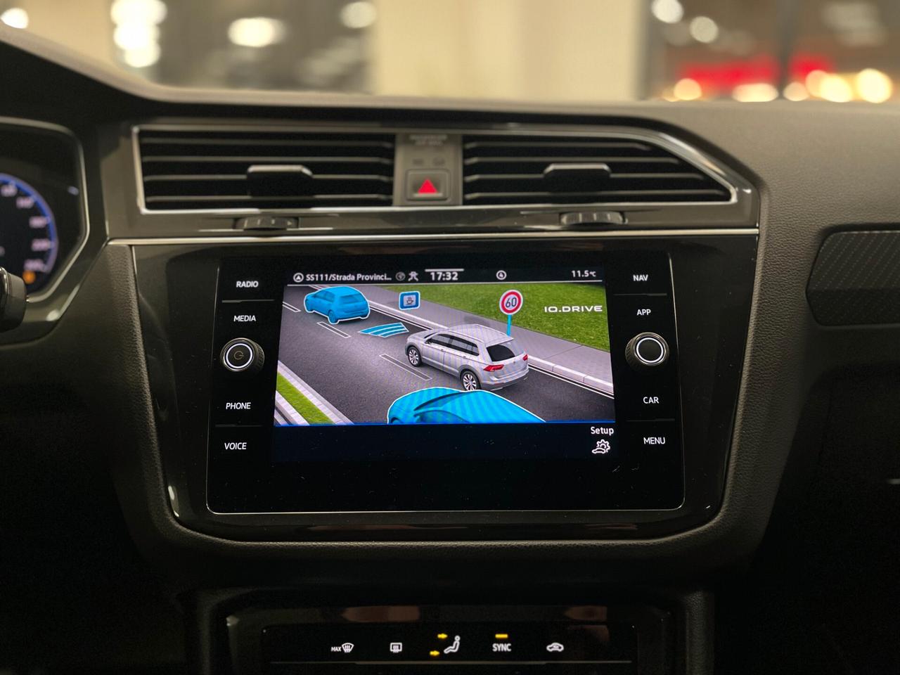 Volkswagen Tiguan 2.0 TDI 150cv SCR DSG R-Line