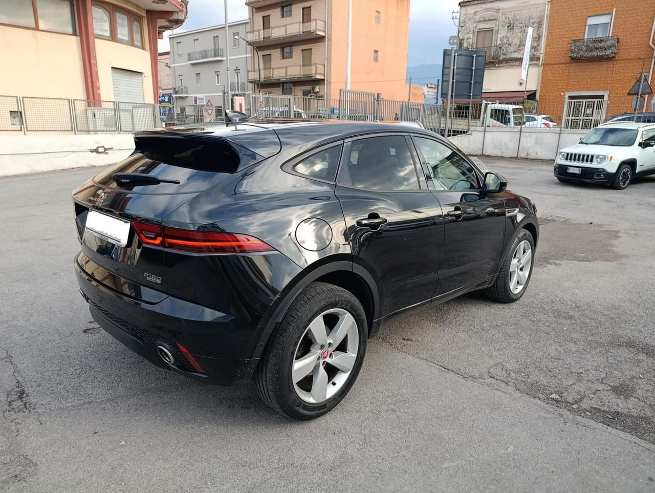 Jaguar E-Pace 2.0D 180 CV AWD