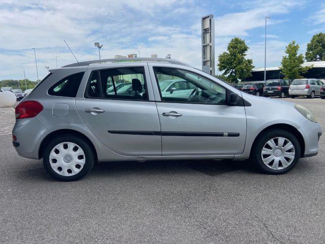 RENAULT Clio 1.2 16V TCE 100CV SporTour