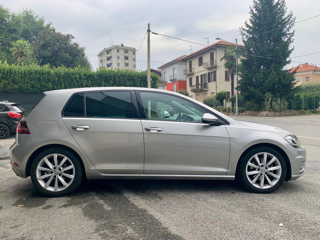 Volkswagen Golf 2.0 TDI DSG 5p. Highline BlueMotion Technology