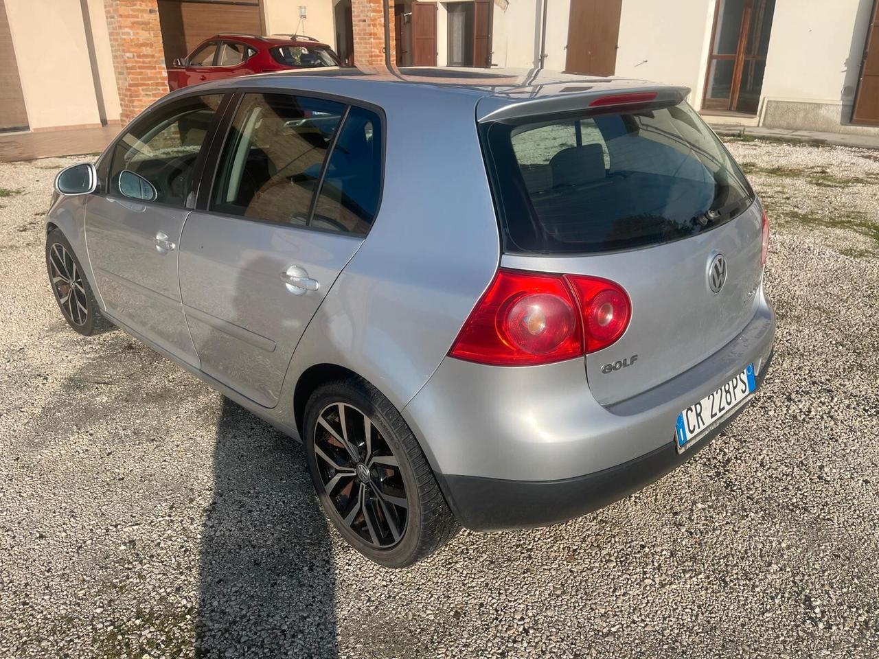 Volkswagen Golf 2.0 16V TDI 5p. Sportline