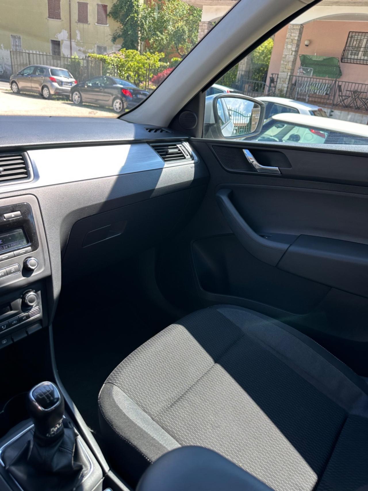 Skoda RAPID 1.6 TDI CR 105 CV STYLE KMCERT UNICOPR