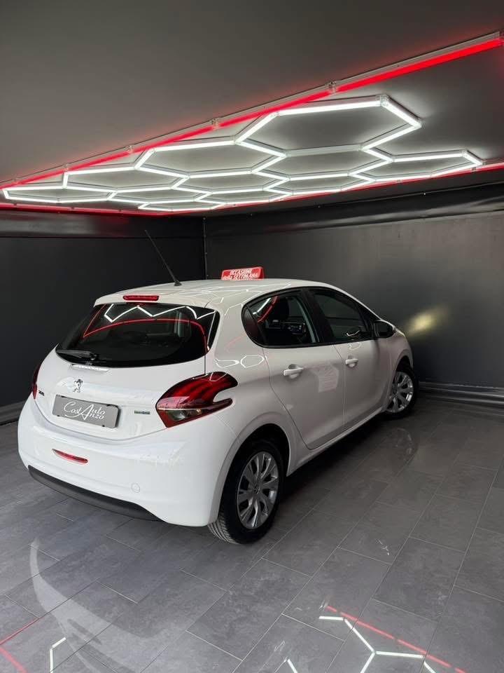 Peugeot 208 1.6 BlueHDi 75 CV Allure 2017